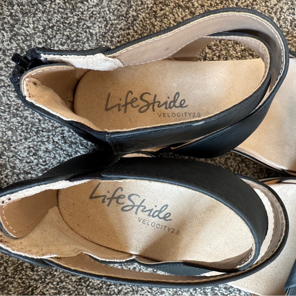 LifeStride Women's Zoom Platform Sandals Black Size 8 - Picture 6 of 8